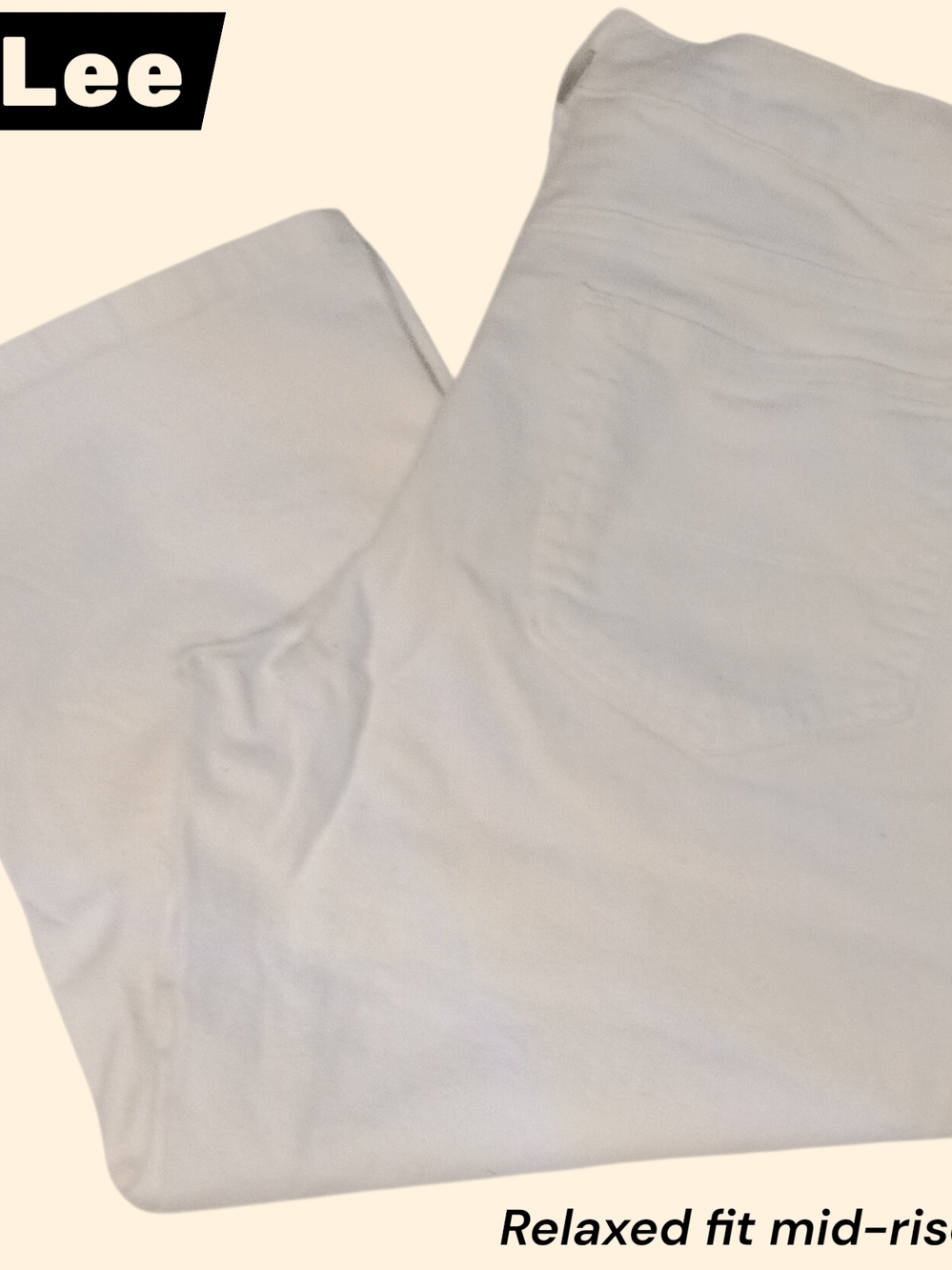 Lee Women's White Relaxed Fit Mid-Rise Capri